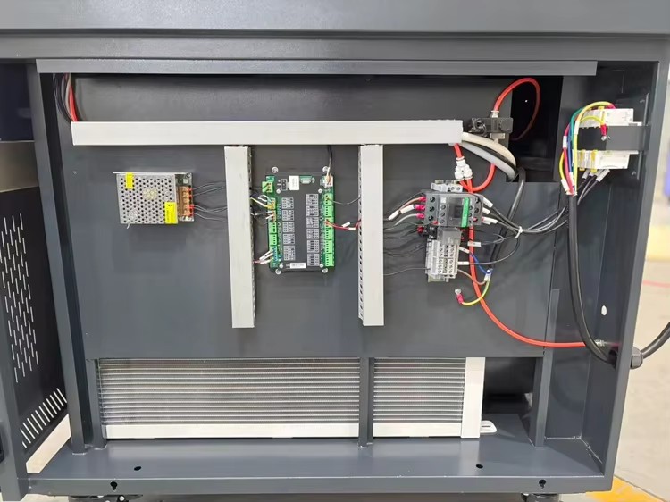 Laser Welding Machine 1500W Handheld - Máquina de soldadura láser de onda