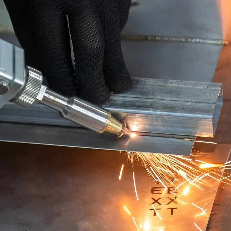 Máquina de soldadura de fibra  - Fiber Laser Welder 2000W reseña y precio