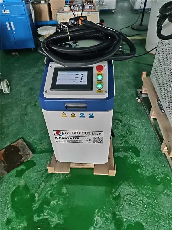 Soldadora Láser Portátil 3 en  - Laser Welding Machine 1500W Handheld reseña y precio